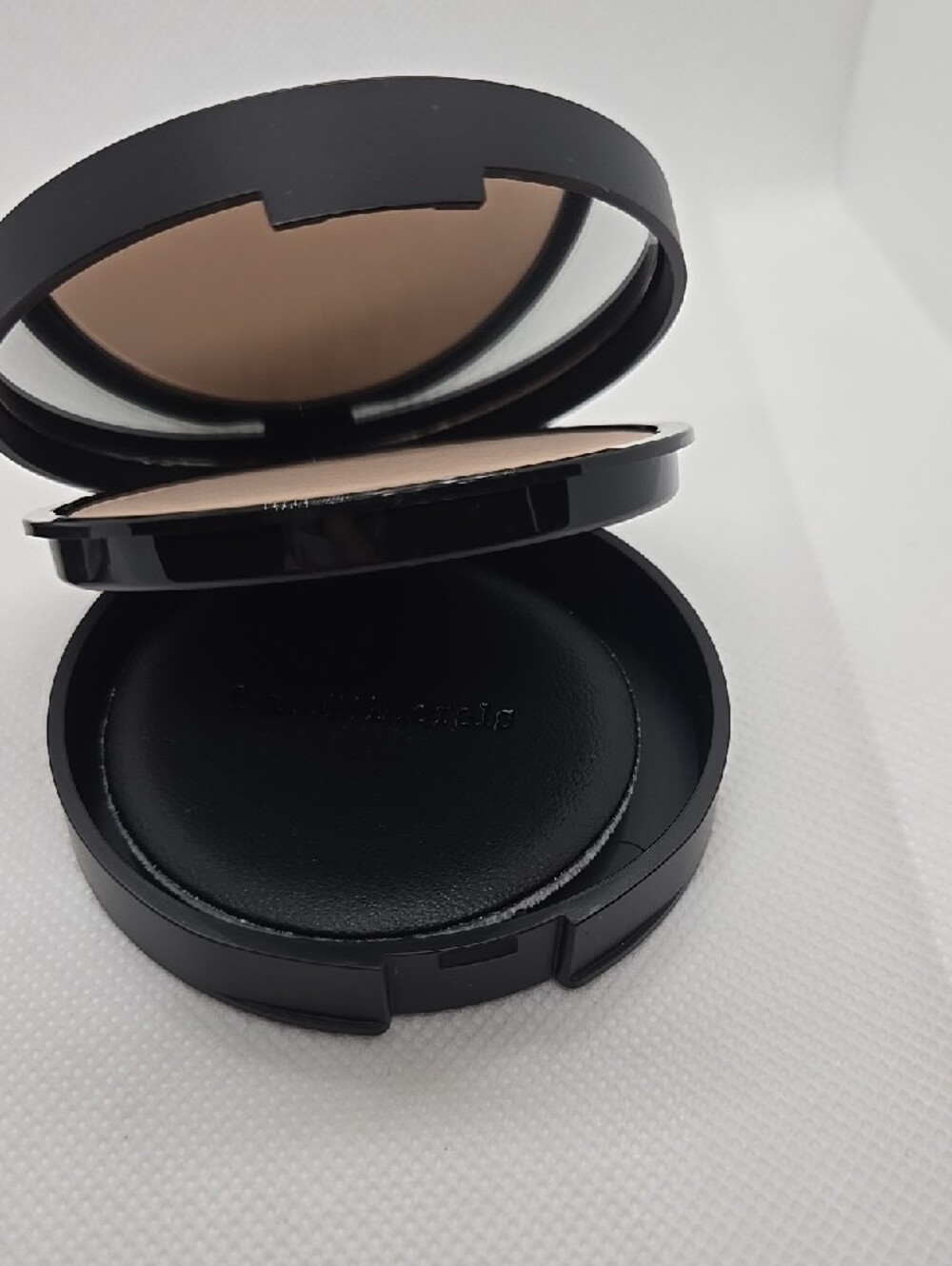 bareMinerals Pressed Setting Powder Compact - Sheer Light - Picture 4 of 5